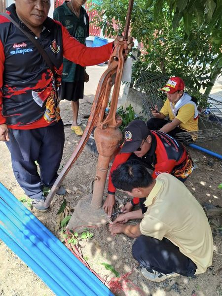 เจ้าหน้าที่งานป้องกันดำเนินการติดตั้งซับเมิส ที่หมู่ 1 ตำบลโนนสุวรรณ